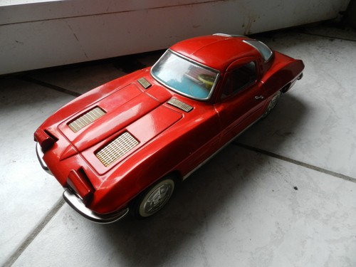 Tin toy corvette - tin,