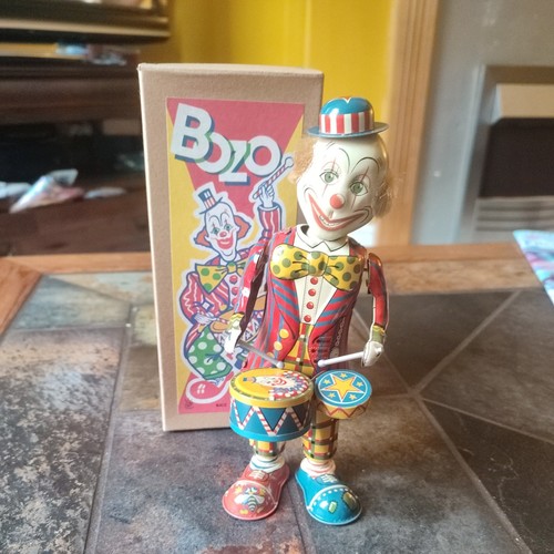 Japan tin toy windup - japan,