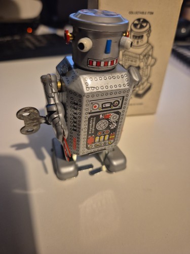 Tin wind robot 249 boxed - tin,