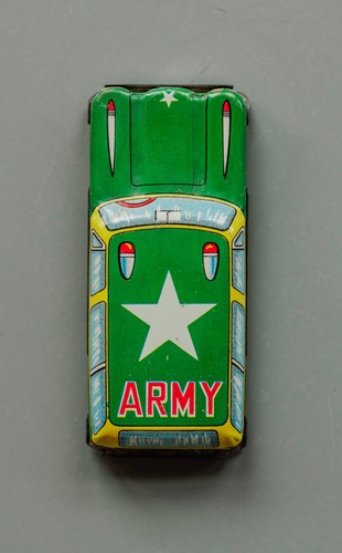 Vintage japan tin - toys,