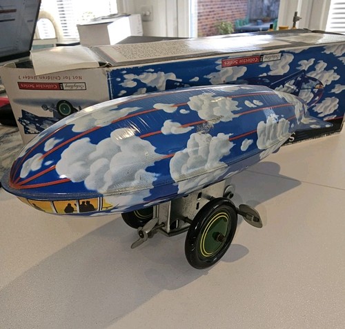 Schylling stealth zeppelin - schylling,