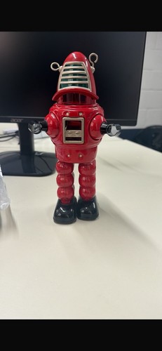 Planet robot tin wind - planet,