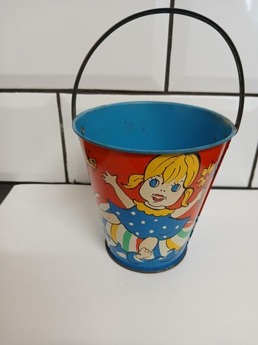 Vintage tin sand bucket - vintage,
