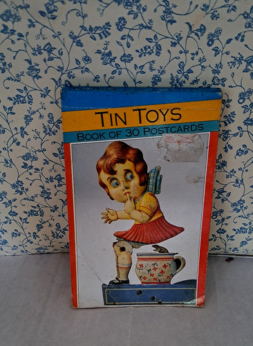Tin toys book postcards - of, 30