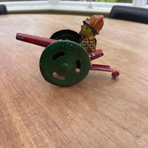 1940s tin toy - toy, solider