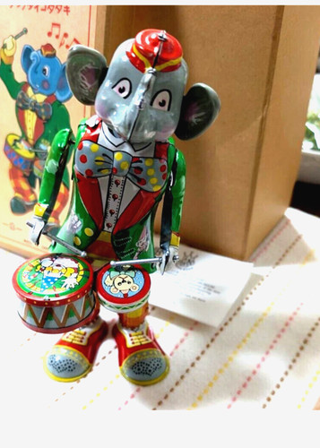 Excellent tin toys - tin,